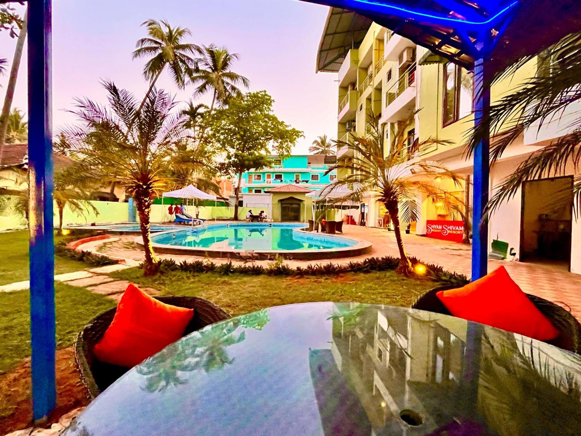 The Calagute Beach Resort By Shivam Resort 1 Km From Beach Кандолим Экстерьер фото